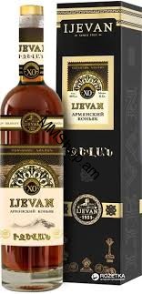 Կոնյակ  <<Իջևան>>  10տարի   0.5լ
